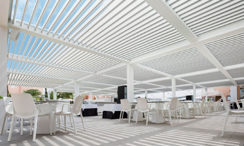 Pergola bioclimatique